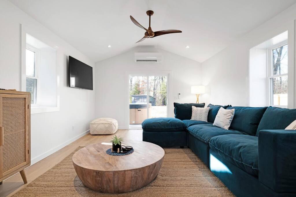 New Paltz Zen Wellness Cabin W/ Hot Tub Buitenkant foto